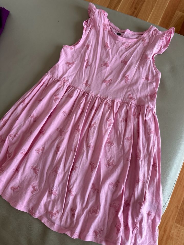 Wie neu H&M Kleid 122-128 Sommerkleid in Biebertal