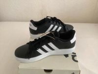 Adidas Grand Court Sneaker Gr 37,5 Unisex Hessen - Wiesbaden Vorschau