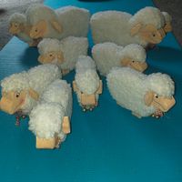 Schaf Schafe klein Schäfchen Plüsch Teddy Holz (5Stück) Rheinland-Pfalz - Kettig Vorschau