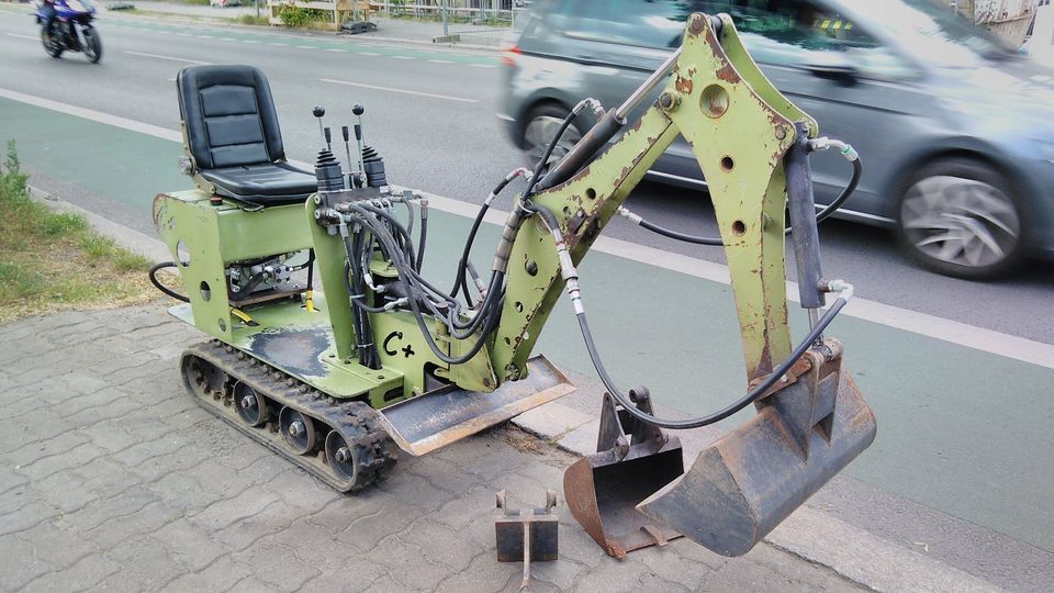 Minibagger SAUTERELLE C+(Grashüpfer) MP-72-800-S in Berlin