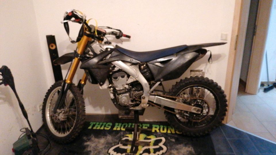 Suzuki Rmz 450 in Malchow