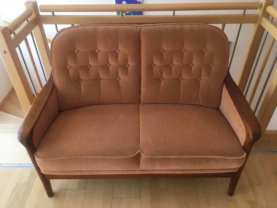 Sitzgruppe, Sofa, Sessel, Kirschholz, Retro in Offenbach