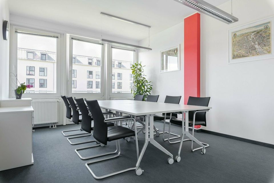 Privater Büroraum für 5 Personen in Regus Neue Messe Riem in München