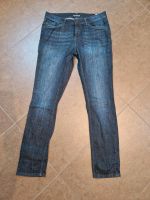 Takko Jeans Hose slim W32/L32 blau dunkelblau Gr. 42 Nordrhein-Westfalen - Saerbeck Vorschau