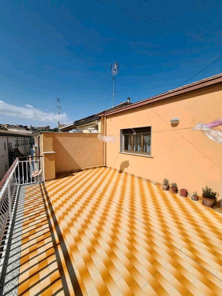 Haus mit  220qm in Randazzo Sizilien zu verkaufen in Winnenden