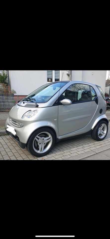 Smart Fortwo Top Zustand in Wuppertal