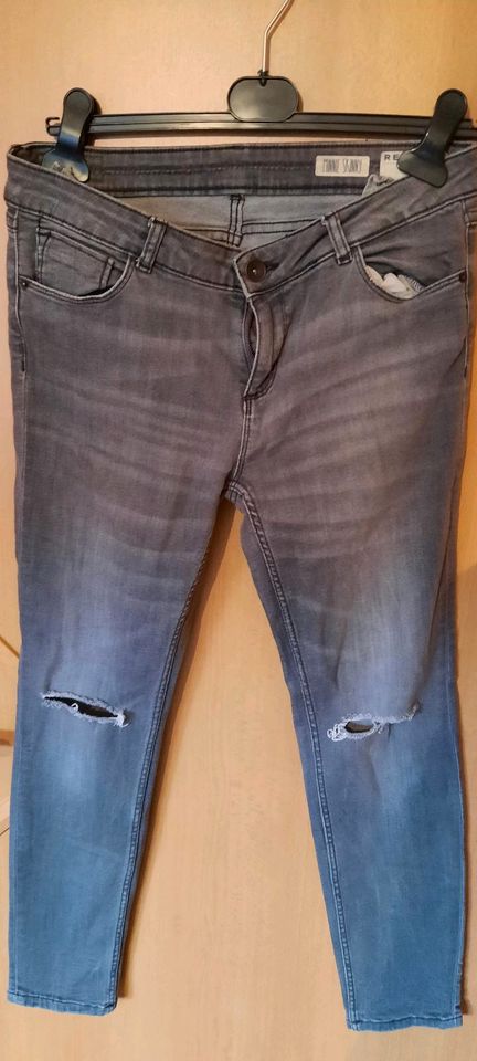 Review Jeans Minnie Skinny Größe W30^L30 in Idar-Oberstein