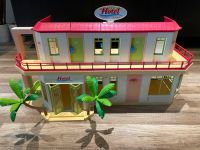 Playmobil Großes Ferienhotel/Strandhotel mit Einrichtung 5265 Niedersachsen - Langenhagen Vorschau