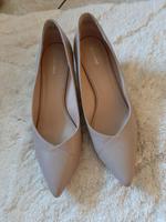 Schöne Creme Damen Schuhe gr.40 Bayern - Dingolfing Vorschau