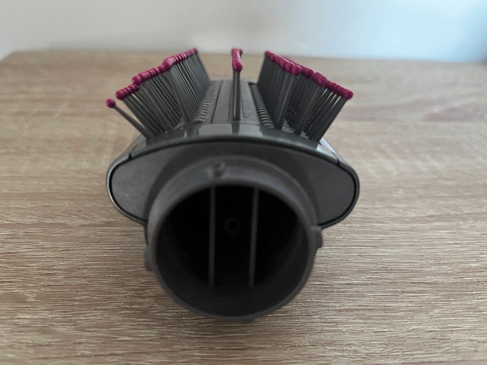 Dyson Airwrap Bürste Glättbürste Fuchsia inkl Versand in Nürnberg (Mittelfr)