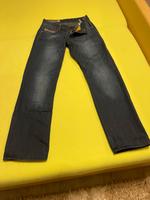 Herren Jeanshose Diesel Nordrhein-Westfalen - Voerde (Niederrhein) Vorschau