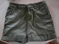 Hose Shorts Chino H&M XS 34 khaki grün Bayern - Haag in Oberbayern Vorschau