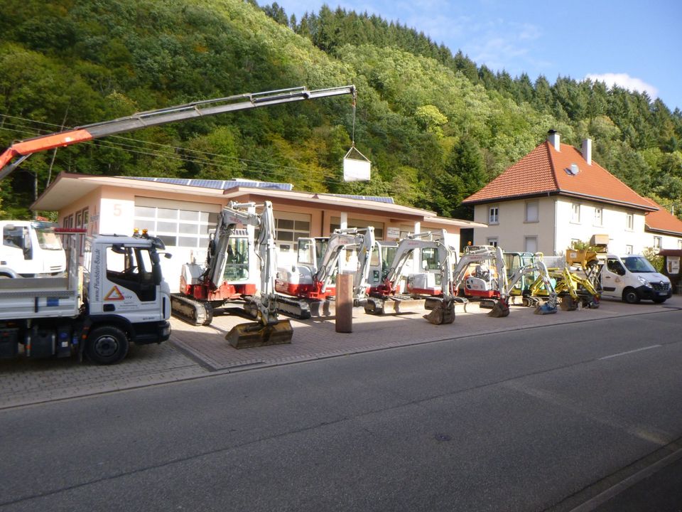 Vermiete Schnellbaukran in Oberharmersbach