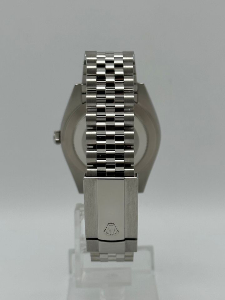 Rolex Datejust 41 Ref. 126300 weiß römisch 2023 NEU in Düsseldorf