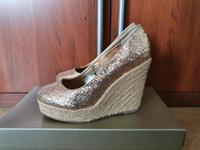 Schuhe Keilabsatz NEU - Gold Glitzer Hessen - Bad Soden-Salmünster Vorschau