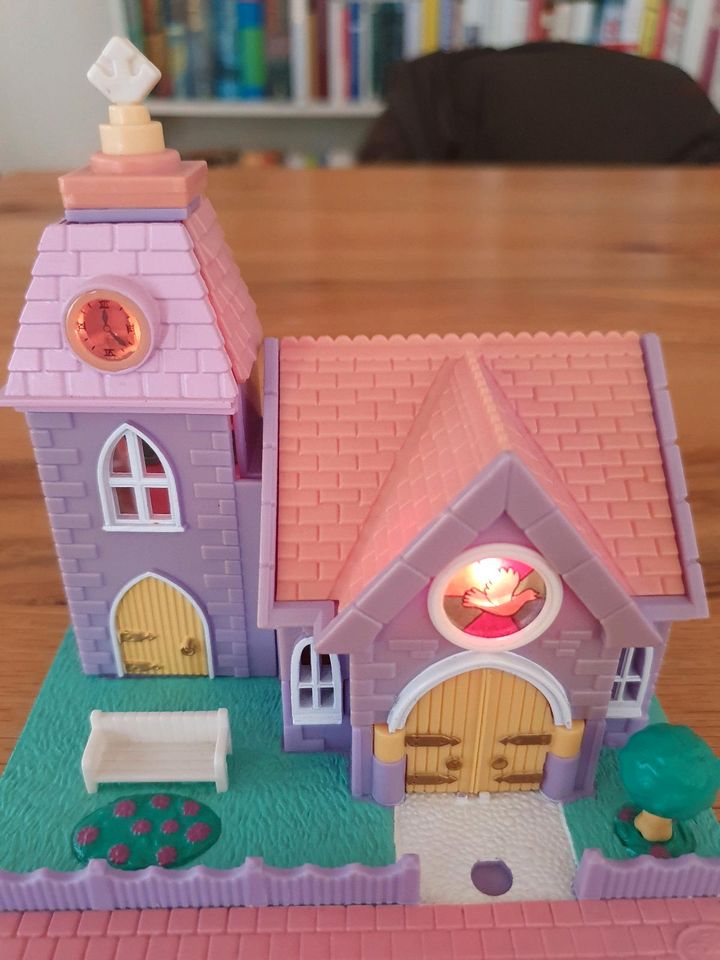 Polly Pocket Kirche Bluebird 1993 komplett in Essen