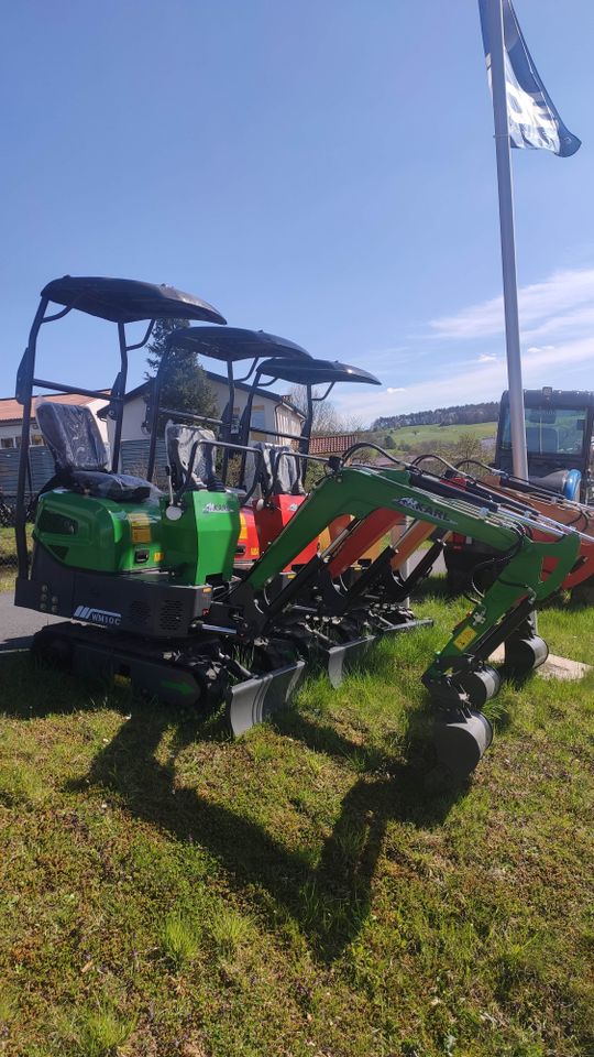 Bagger mit GRATIS Schaufelpaket, 1t Minibagger, VORFÜHRGERÄT, KARL WM10 C, Microbagger mit Knickarm, SOFORT VERFÜGBAR in Oberthulba