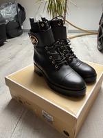 Michael Kors Boots Schuhe 40,5 NEU Hessen - Usingen Vorschau