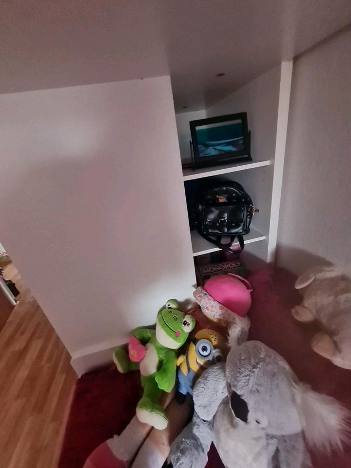 Kinderbett mit Sofa integriert! Hochbett in Cottbus