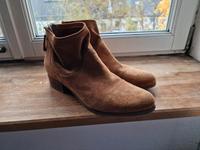 Rauhleder braune Schuhe Gr 40 Stiefelletten Hamburg - Altona Vorschau