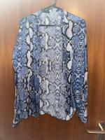 Bluse mit Schlangen Muster Köln - Porz Vorschau