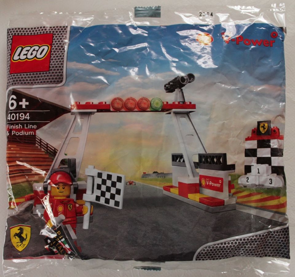 Lego Finish Line & Podium Nr. 40194 NEU in OVP ungeöffnet in Ostheim