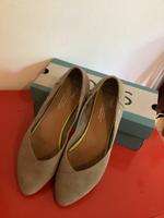 *Toms*Ballerinas*39*8,5*wie Neu*Leder* Köln - Köln Dellbrück Vorschau