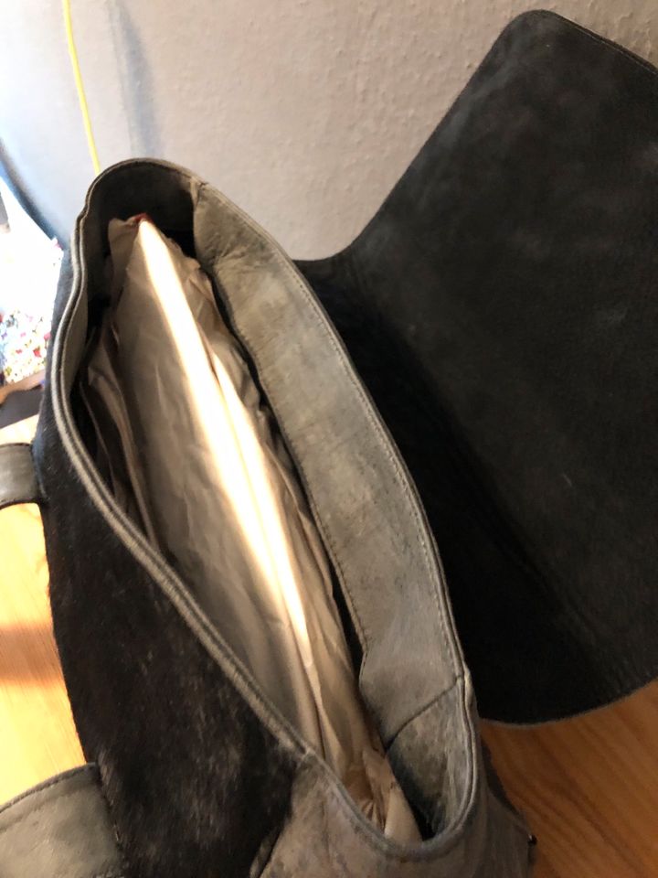 Weekender/ Reisetasche aus Kuhfell, neu von Kapworks in Hamburg