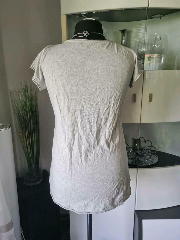 Made in Italy T-Shirt Shirt Blusenshirt Oberteil Tunika 40 42 in Eberstadt