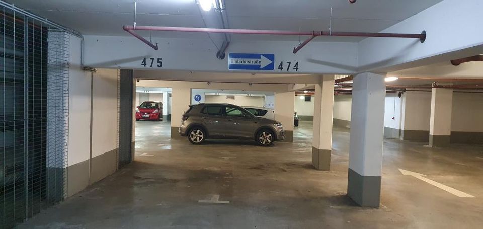 Vermieteter Tiefgaragenstellplatz in top Lage! in Berlin