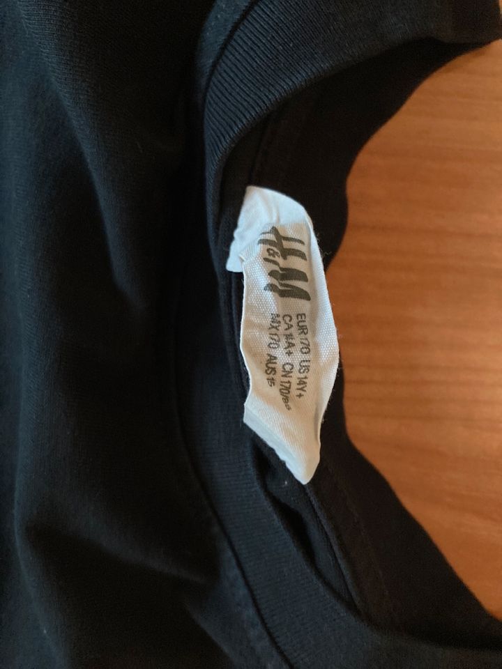 H&M Langarmshirt Schwarz mit New York Druck in Dissen am Teutoburger Wald