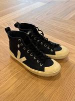 VEJA Sneaker Berlin - Reinickendorf Vorschau
