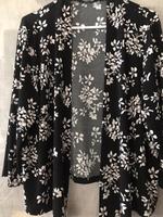 KIM&Co Bolero Cardigan Brazil Knit Schwarz geblümt L 44-46 NP69€ Bayern - Kumhausen Vorschau
