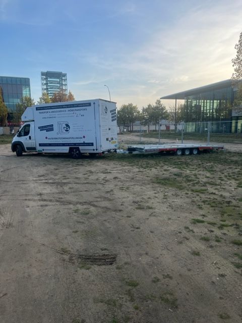 Auto Fahrzeug Wohnwagen Bauwagen Tinyhome Transport Überführung in Hamburg