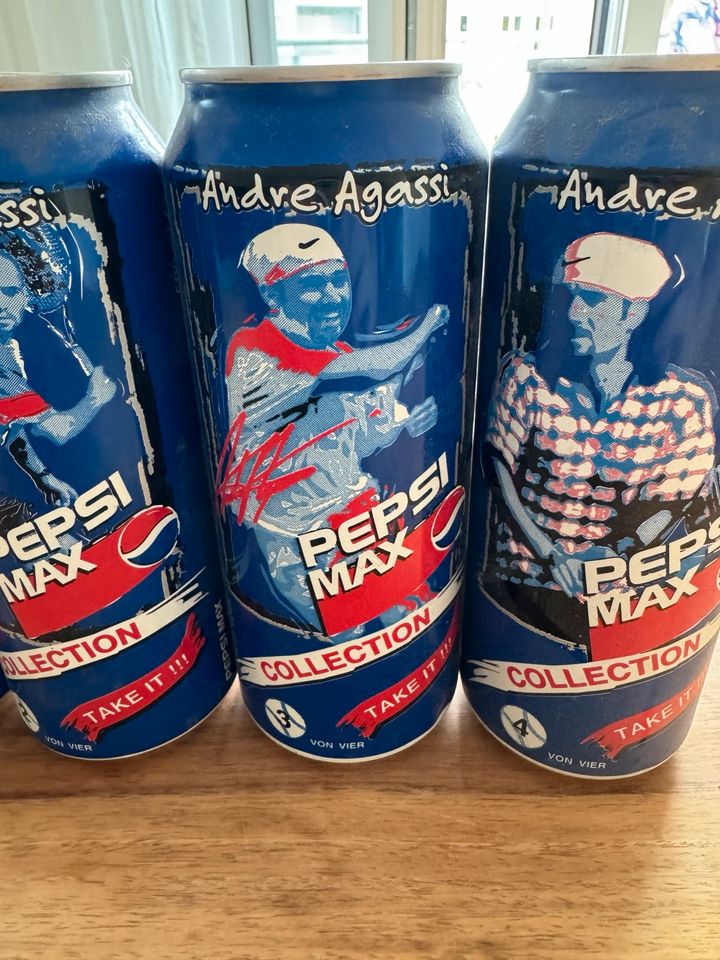 Pepsi Max Sammeldosen André Agassi Collection in Potsdam