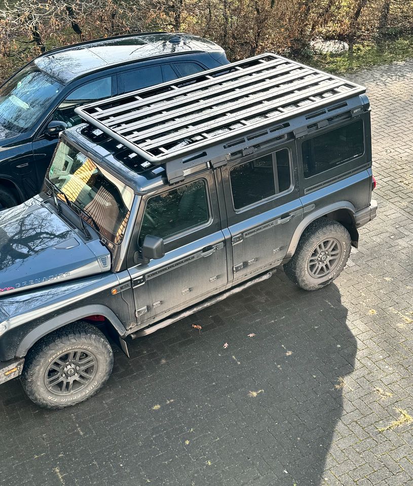 Dachgepäckträger für echte Geländewagen in Bielefeld