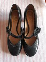 Pumps im Trachtenstil von Clarks, Gr. 38 Bayern - Weilheim i.OB Vorschau
