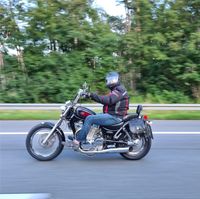 Suzuki Intruder VS1400 VX51L aus 4.Hand *Tüv 09.25* erst 21.065km Hessen - Mörfelden-Walldorf Vorschau