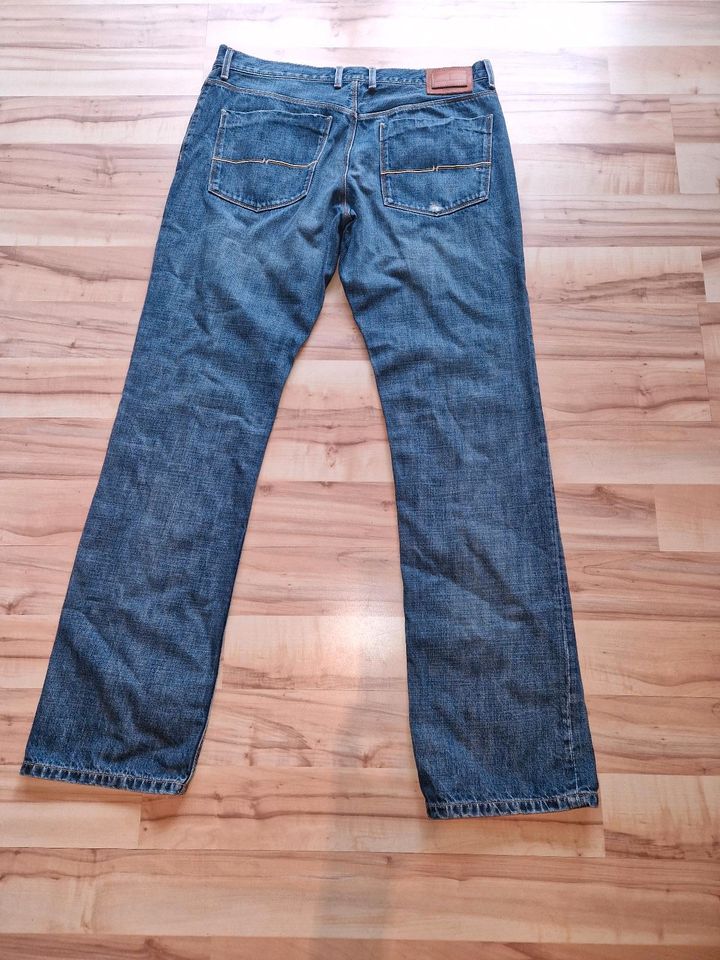 Tommy Hilfiger Jeans, Mercer straight fit, W38/L36 in Jelmstorf