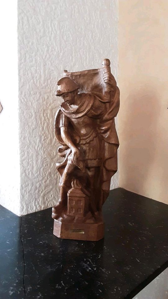 FLORIAN SCHUTZPATRON DER FEUERWEHR HOLZFIGUR in Lampertheim