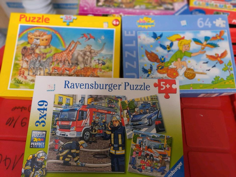 Bücher # Spiele# Taschen in Sachsenkam