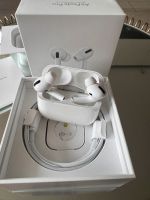 AirPods Pro Inkl. Ladecase, Ladekabel (Rechter AirPod defekt) Baden-Württemberg - Ulm Vorschau