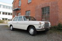 Mercedes-Benz 220 D  Strich 8  W 115 Traum Tüv Neu  1.Hand Bayern - Bayreuth Vorschau