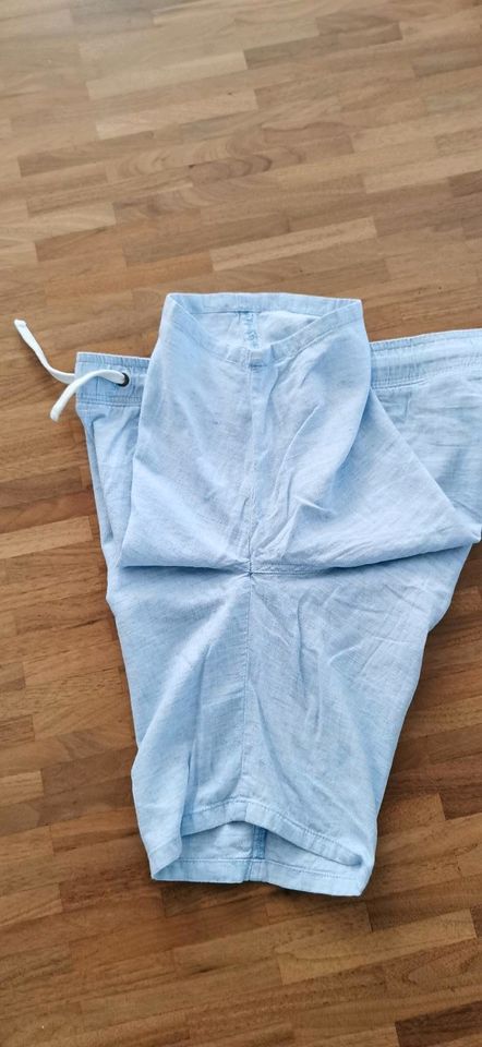 H&M 158 /164 Kinder Shorts hell blau in Karlsruhe