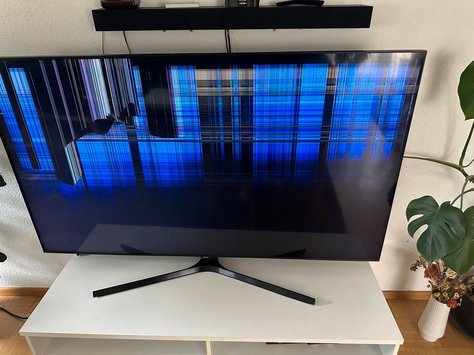 Samsung GU65TU8509U LED-Fernseher (163 cm/65 Zoll, defekt in Wüstenrot