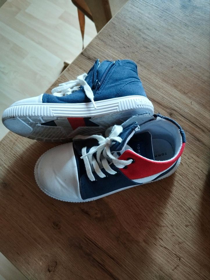 Schuhe Tommy Hilfiger in Waldstetten