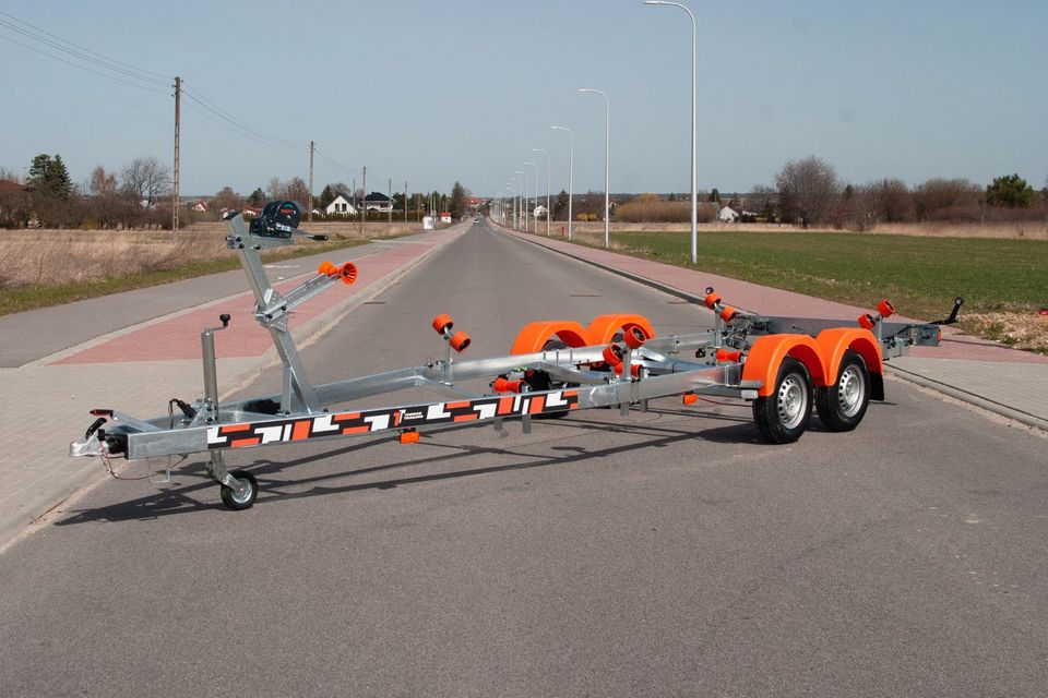 ❌ Bootstrailer Thomas Trailers 2500Kg inkl. Winde   ❌ in Lübben