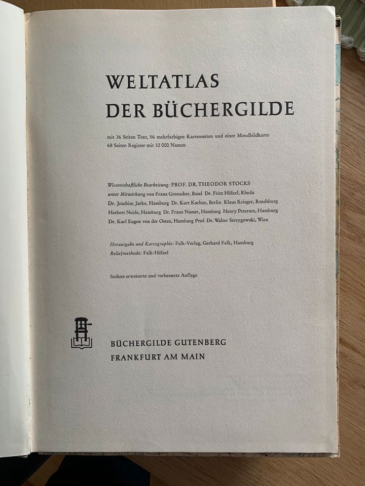 Weltatlas Bücher Gilde in Bremen