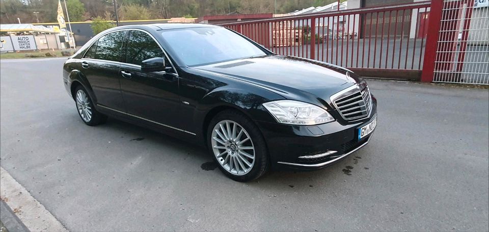 Mercedes Benz S-klasse 350 CDI Lang Soft Close Voll in Bergneustadt