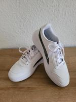 Puma Sneaker weiß Gr.40 Neuwertig Niedersachsen - Soltau Vorschau
